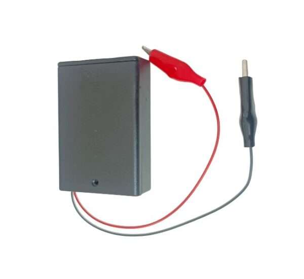 3 x AA Battery Holder Box with Switch and Alligator Clips (2)